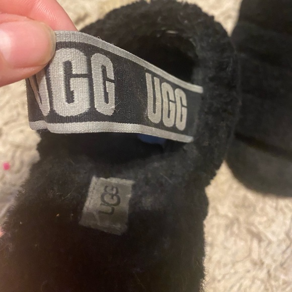 Previously Loved Ugg Slippers - Picture 10 of 13